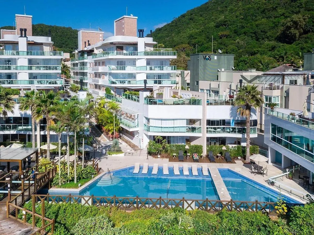 Apartment Varandas Do Atlantico: Beachfront Luxury Condo with Heated Pool Bombinhas